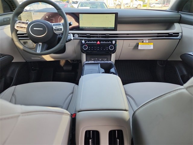 New 2025 Hyundai Tucson Limited image 10