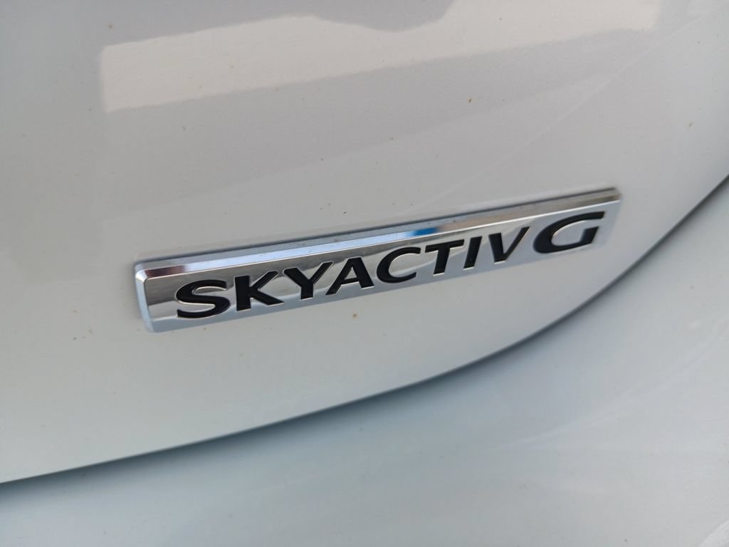 Used 2024 MAZDA MAZDA3 s FWD image 28