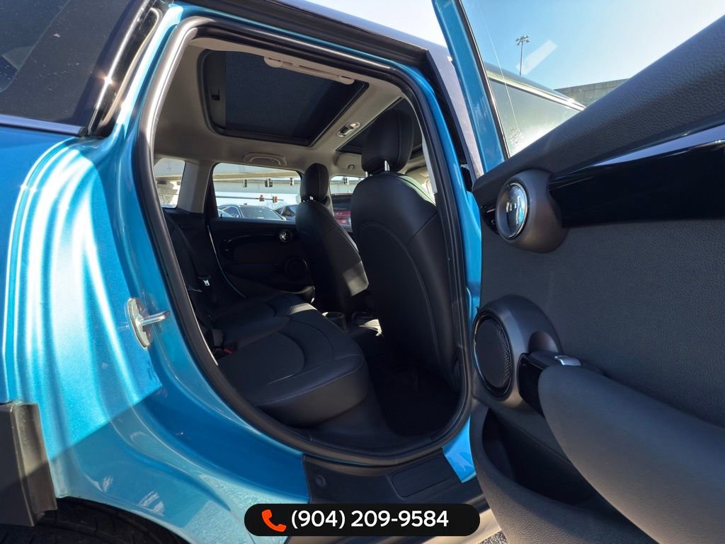 Used 2019 MINI Cooper 4-Door Hardtop image 33