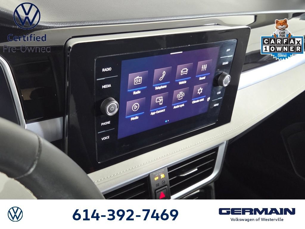 Certified 2025 Volkswagen Taos SE w/ Panoramic Sunroof Package AWD/4WD image 23