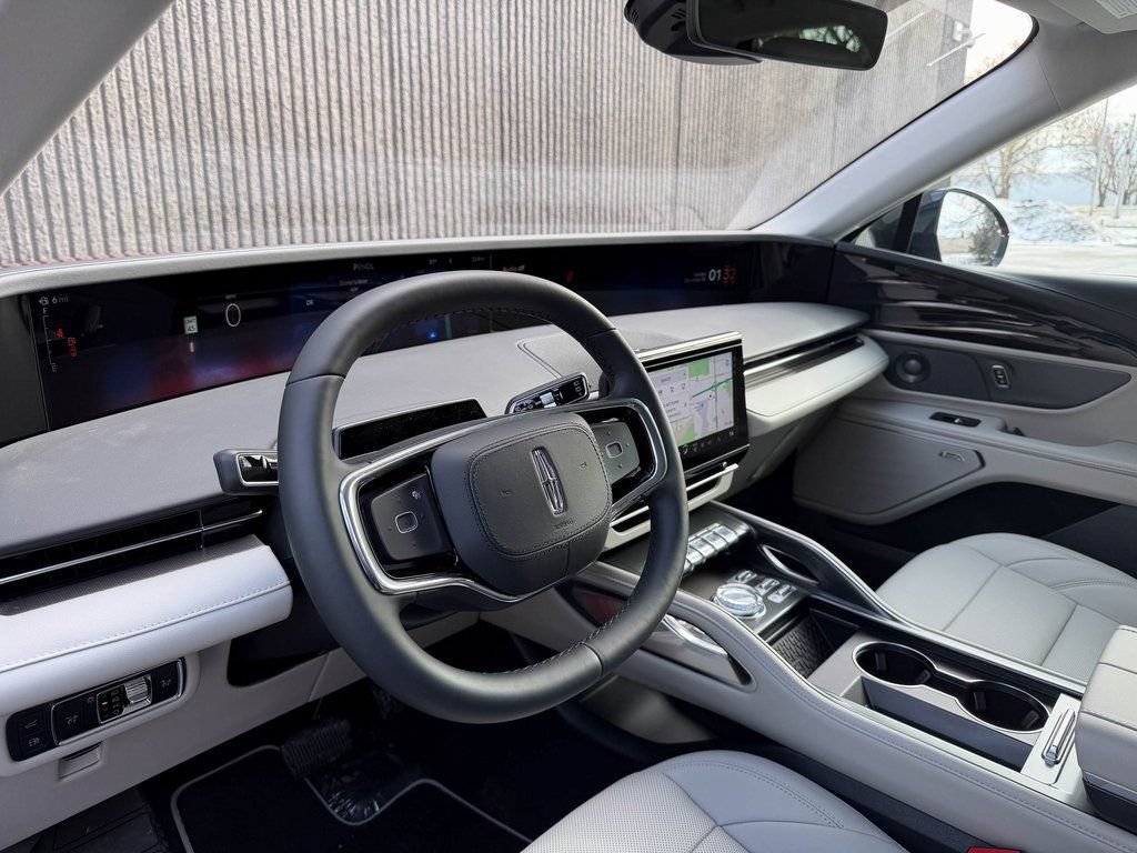 New 2026 Lincoln Nautilus Premier w/ Equipment Group 102A AWD/4WD image 9