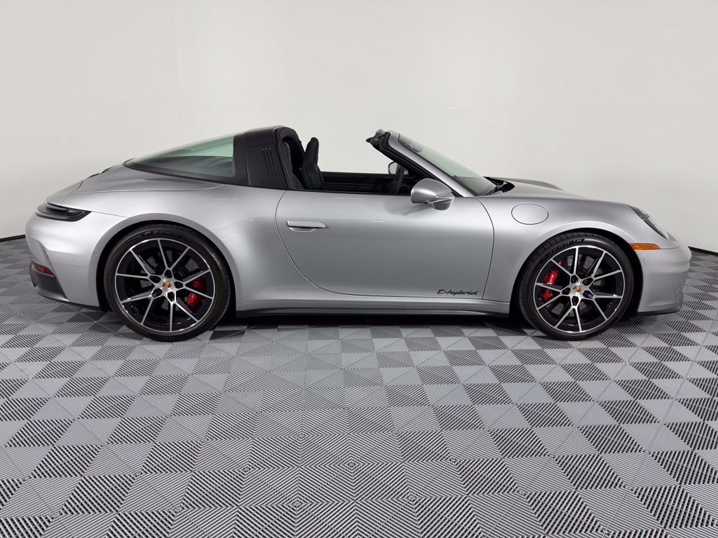 Certified 2026 Porsche 911 Targa 4 GTS AWD/4WD image 13