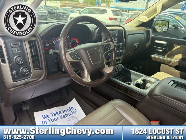 Used 2016 GMC Sierra 1500 Denali w/ Enhanced Driver Alert Package AWD/4WD image 10