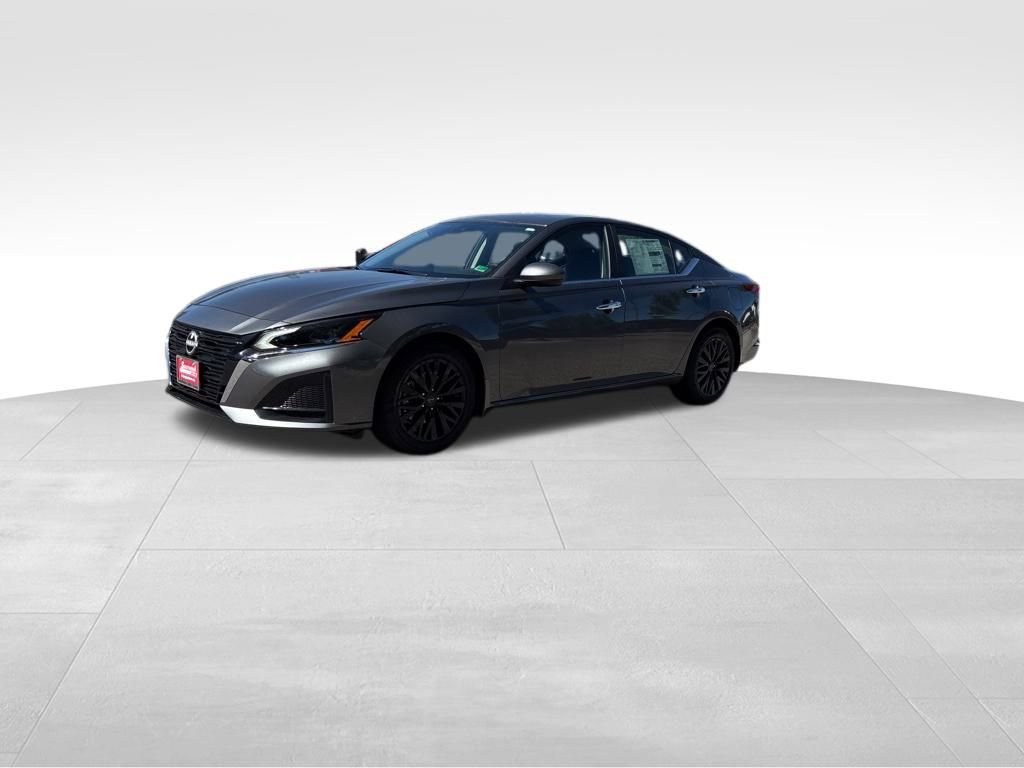 New 2025 Nissan Altima 2.5 SV w/ SV Special Edition Package image 9