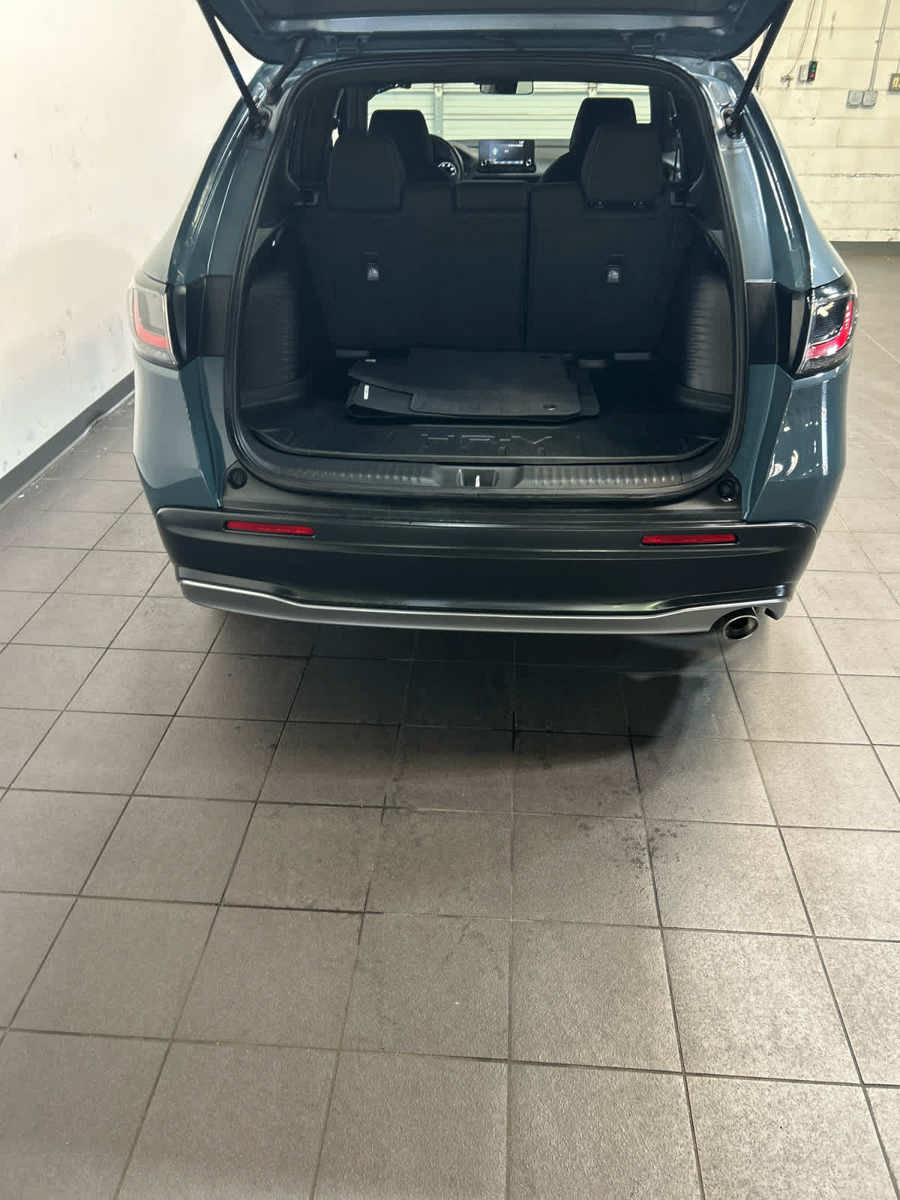 Used 2024 Honda HR-V Sport image 10