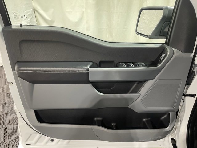 Used 2023 Ford F150 XLT image 9