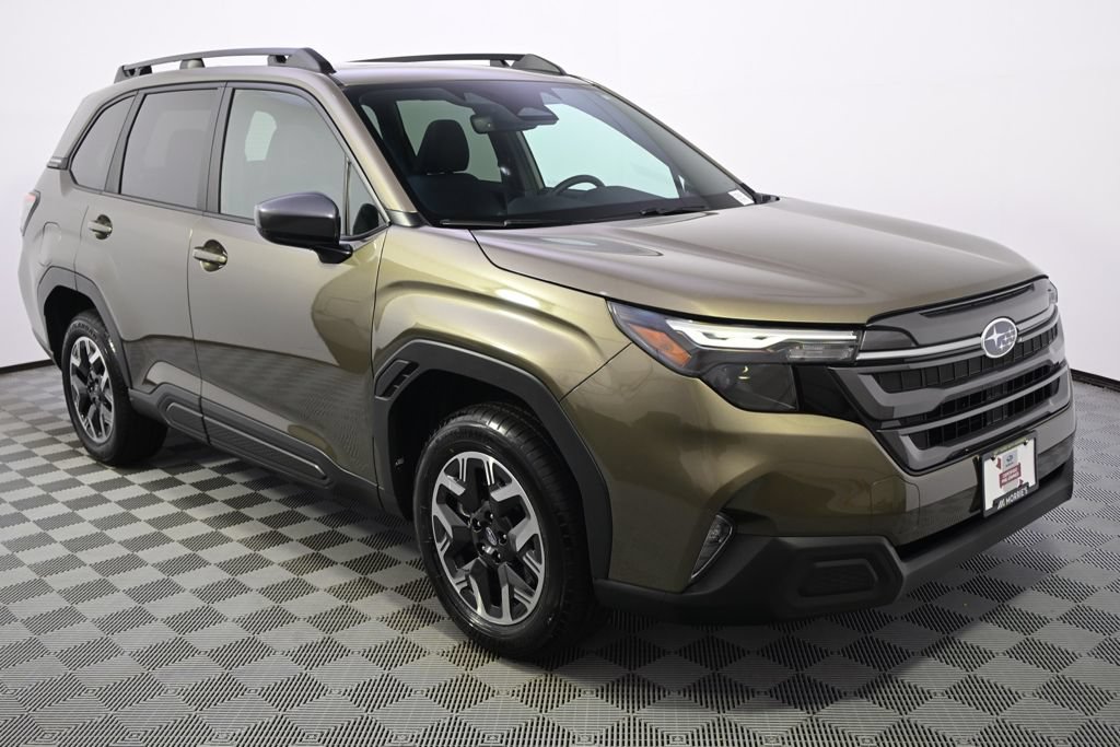Used 2026 Subaru Forester Premium AWD/4WD image 8