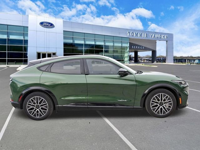 Used 2024 Ford Mustang Mach-E Premium image 5