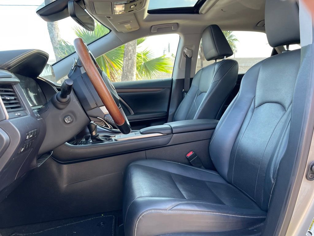 Used 2020 Lexus RX 350 FWD w/ Premium Package image 13