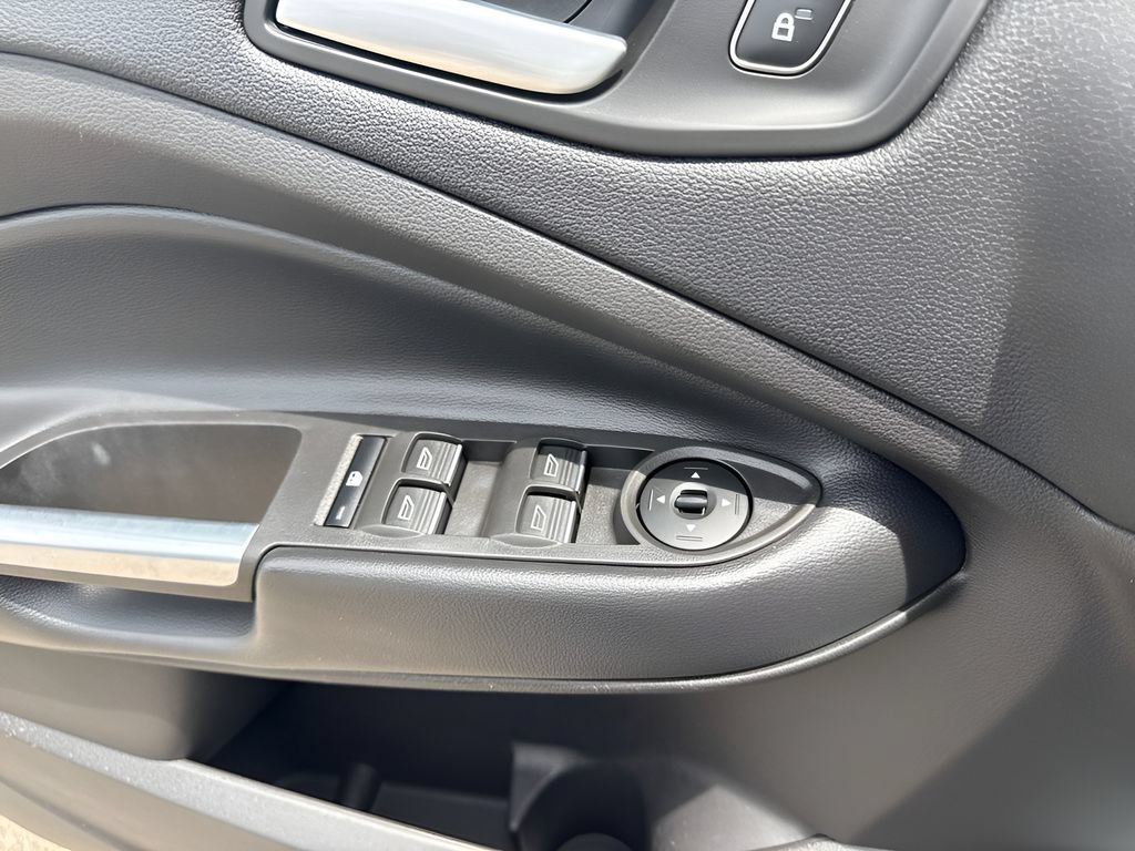 Used 2019 Ford Escape SEL AWD/4WD image 26