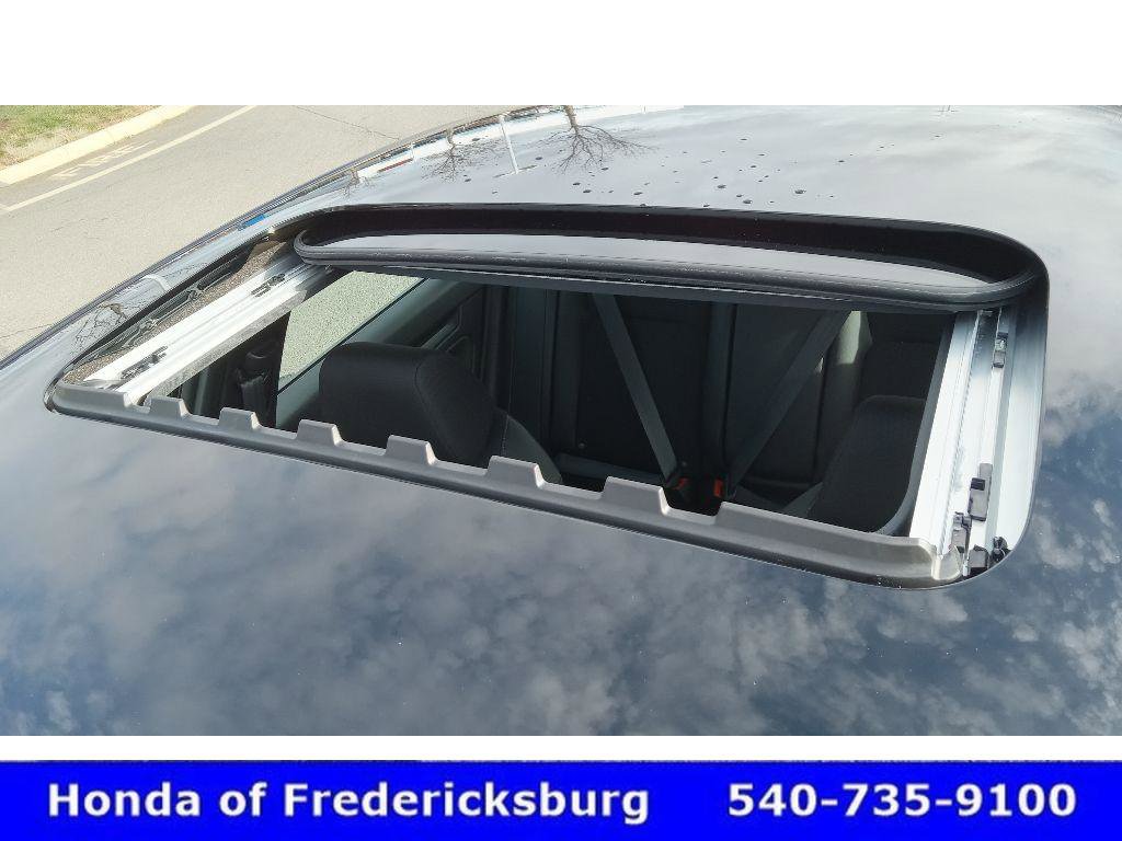 Certified 2025 Honda Civic Sport image 17