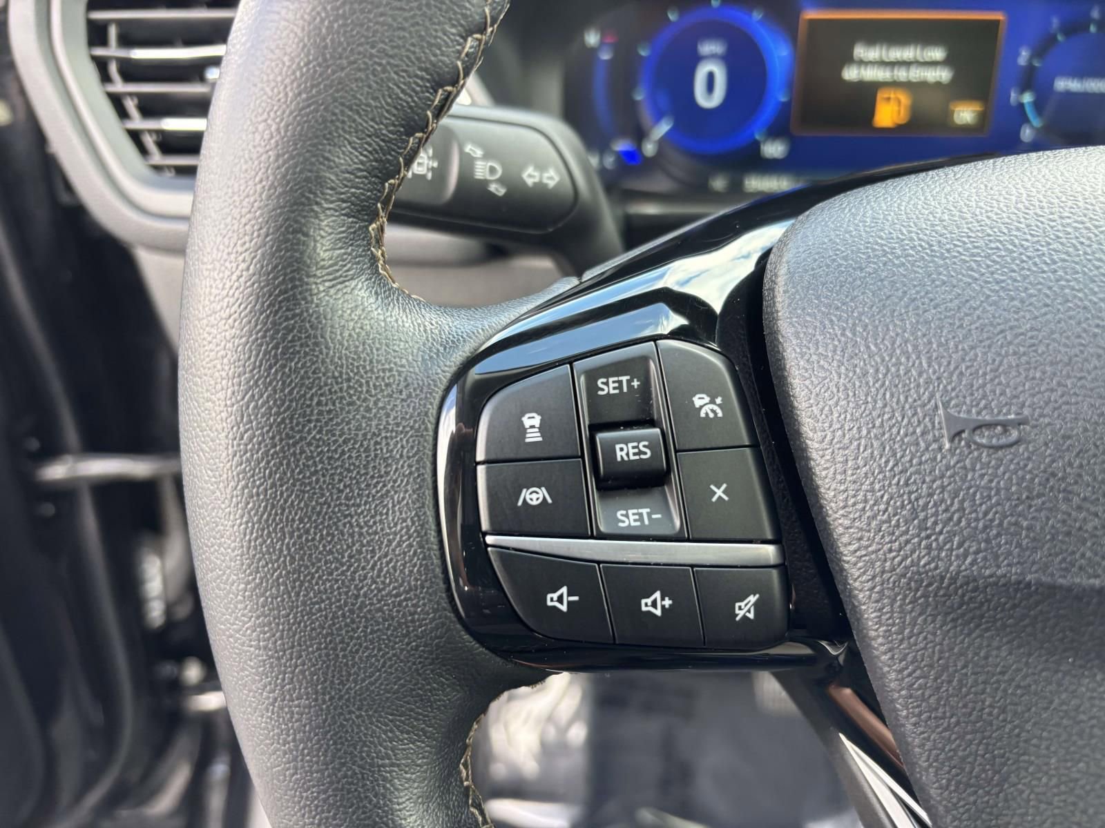 Used 2022 Ford Escape Titanium w/ Titanium Elite Package image 20