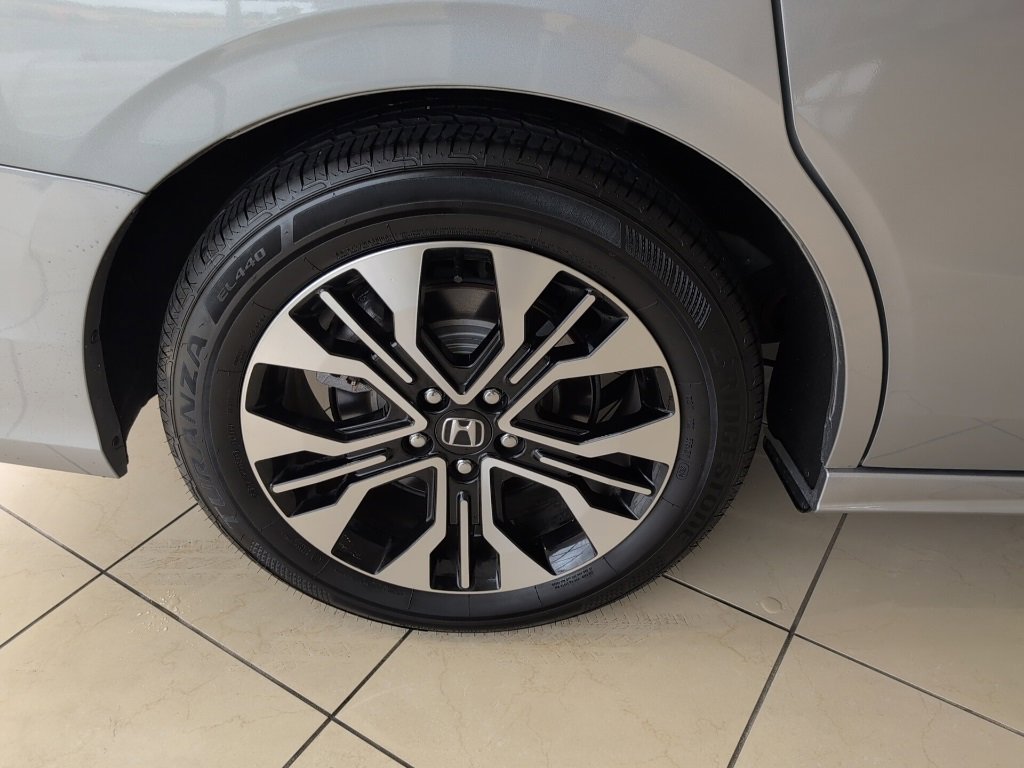 Used 2025 Honda Odyssey Elite image 57