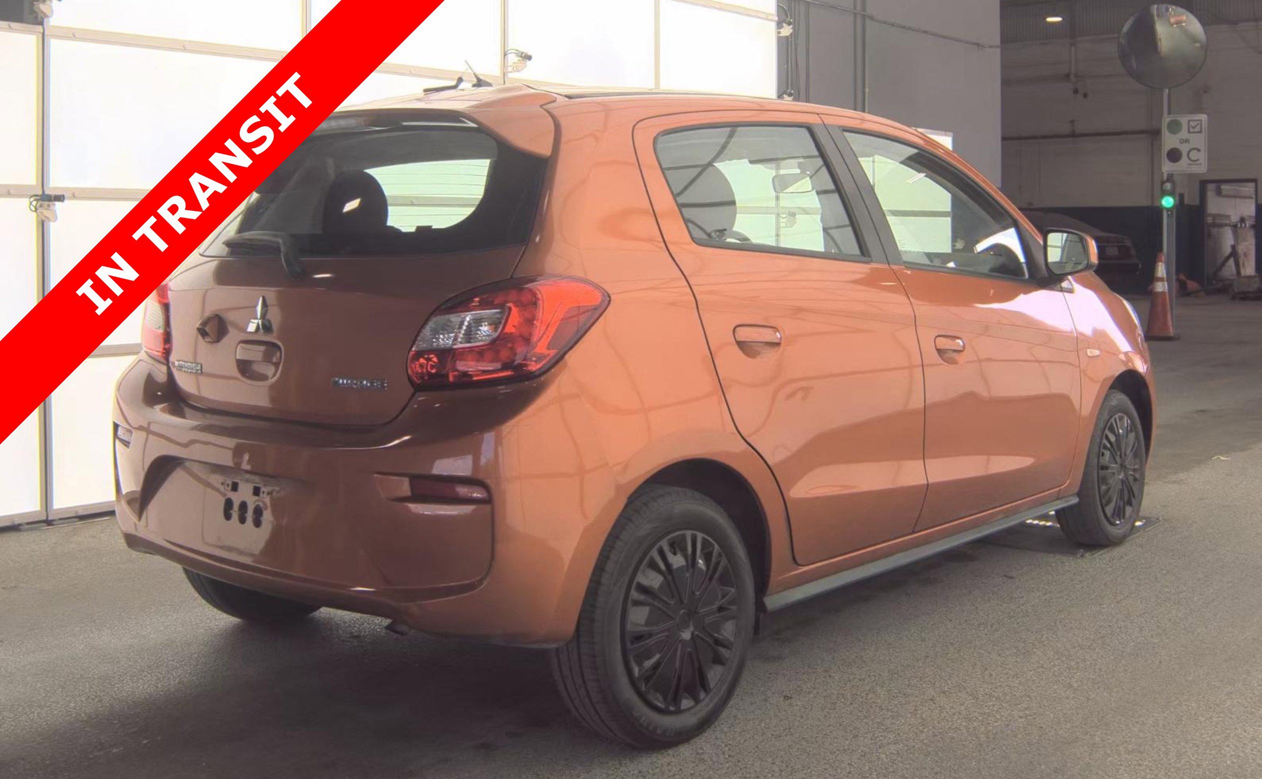 Used 2019 Mitsubishi Mirage ES image 3