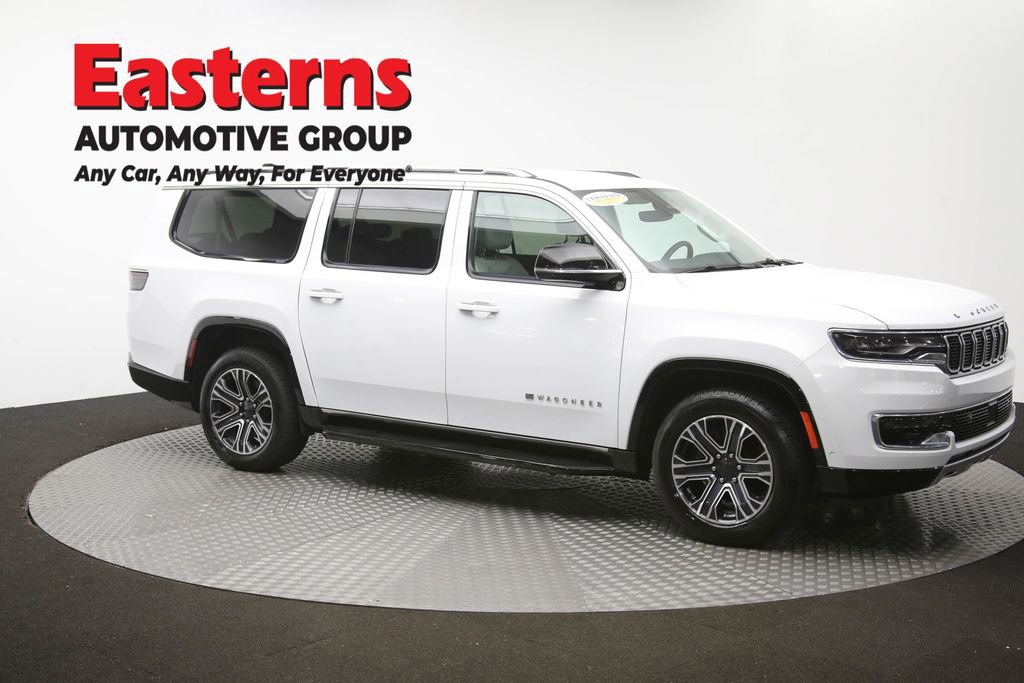 Used 2024 Jeep Wagoneer L Series II w/ Flexible Seating Group RWD image 51