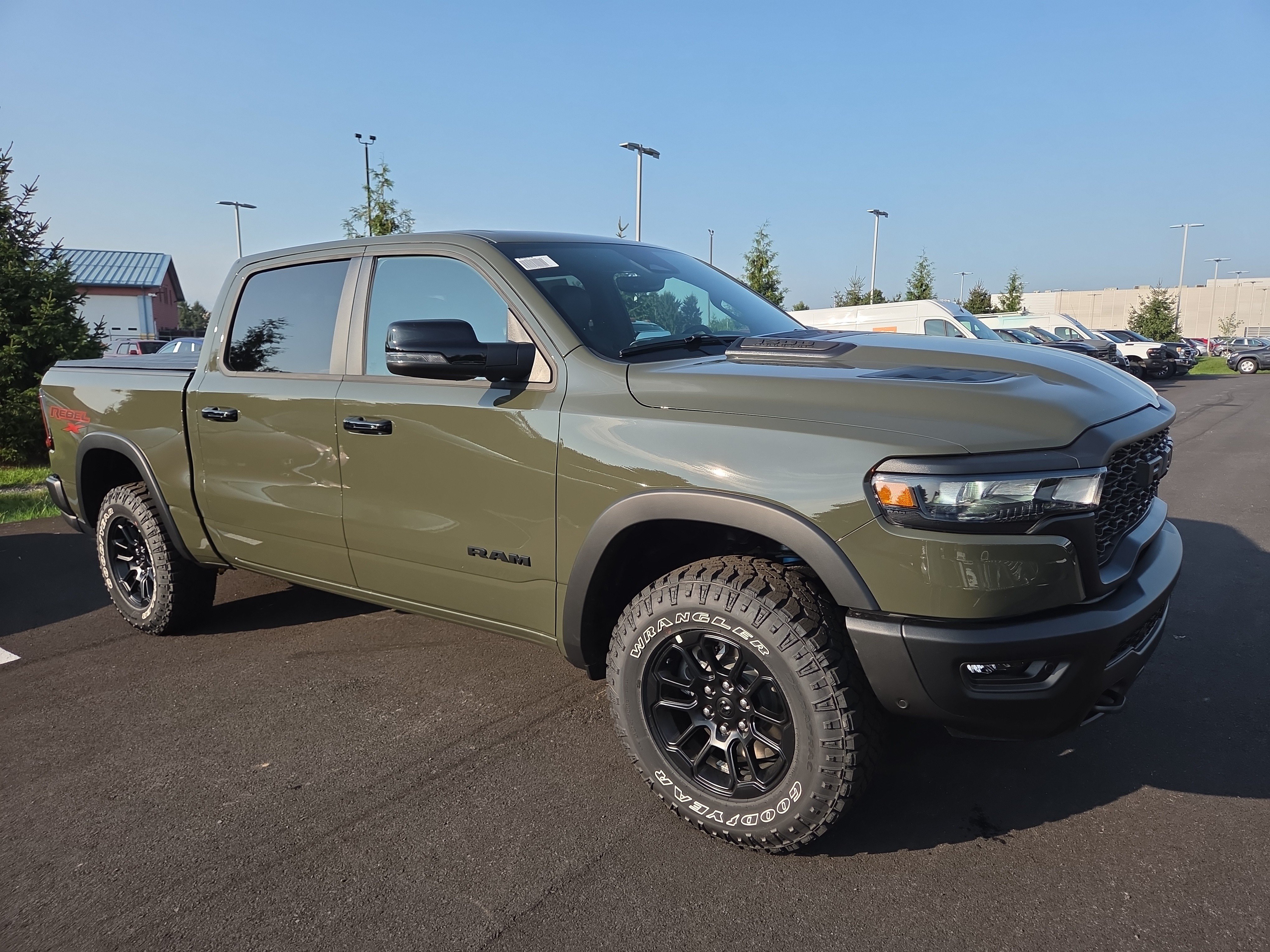 New 2027 RAM 1500 Rebel w/ Rebel Level 2 Equipment Group AWD/4WD image 18