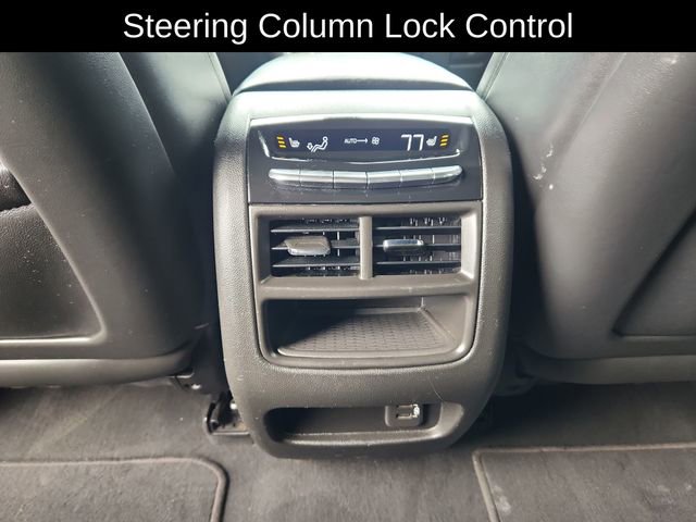 Used 2018 Cadillac XT5 Platinum image 27