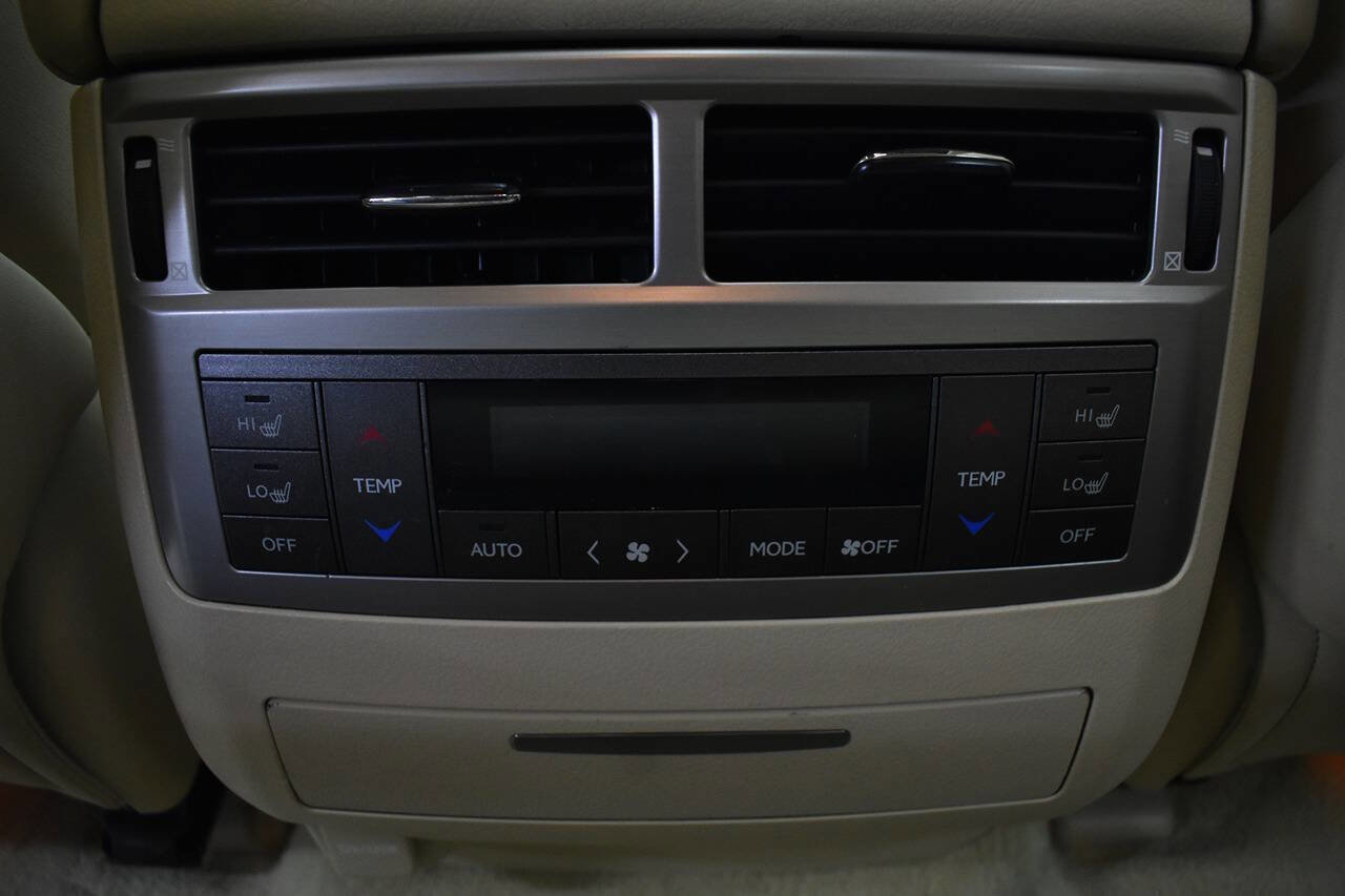 Used 2015 Lexus LX 570 4WD image 19