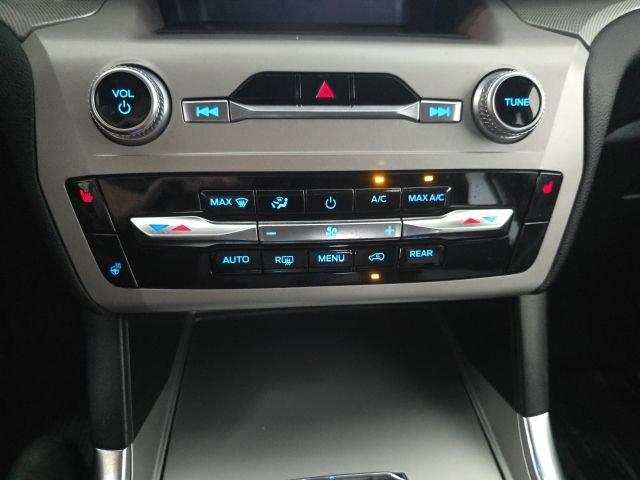 Used 2023 Ford Explorer XLT w/ Equipment Group 202A image 24