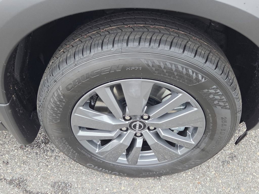 New 2026 Nissan Pathfinder SV image 14