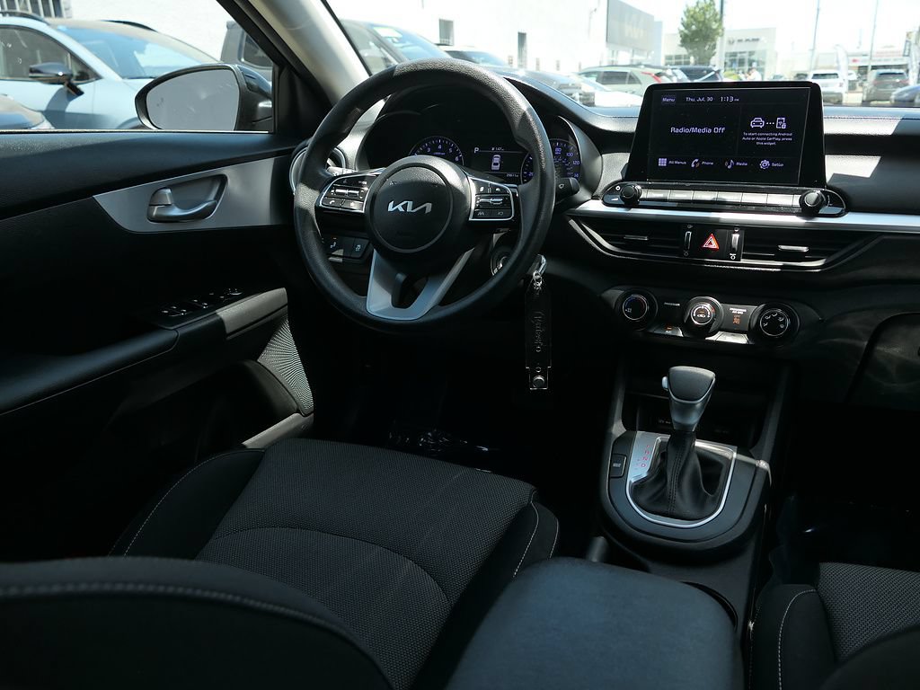 Used 2023 Kia Forte LXS w/ LXS Technology Package FWD image 24