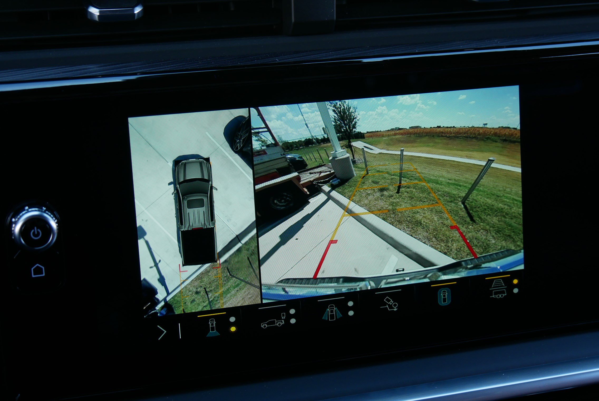 Used 2023 GMC Sierra 1500 Denali Ultimate AWD/4WD image 18
