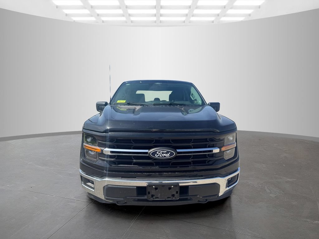 Used 2025 Ford F150 XLT w/ Equipment Group 301A Standard AWD/4WD image 9