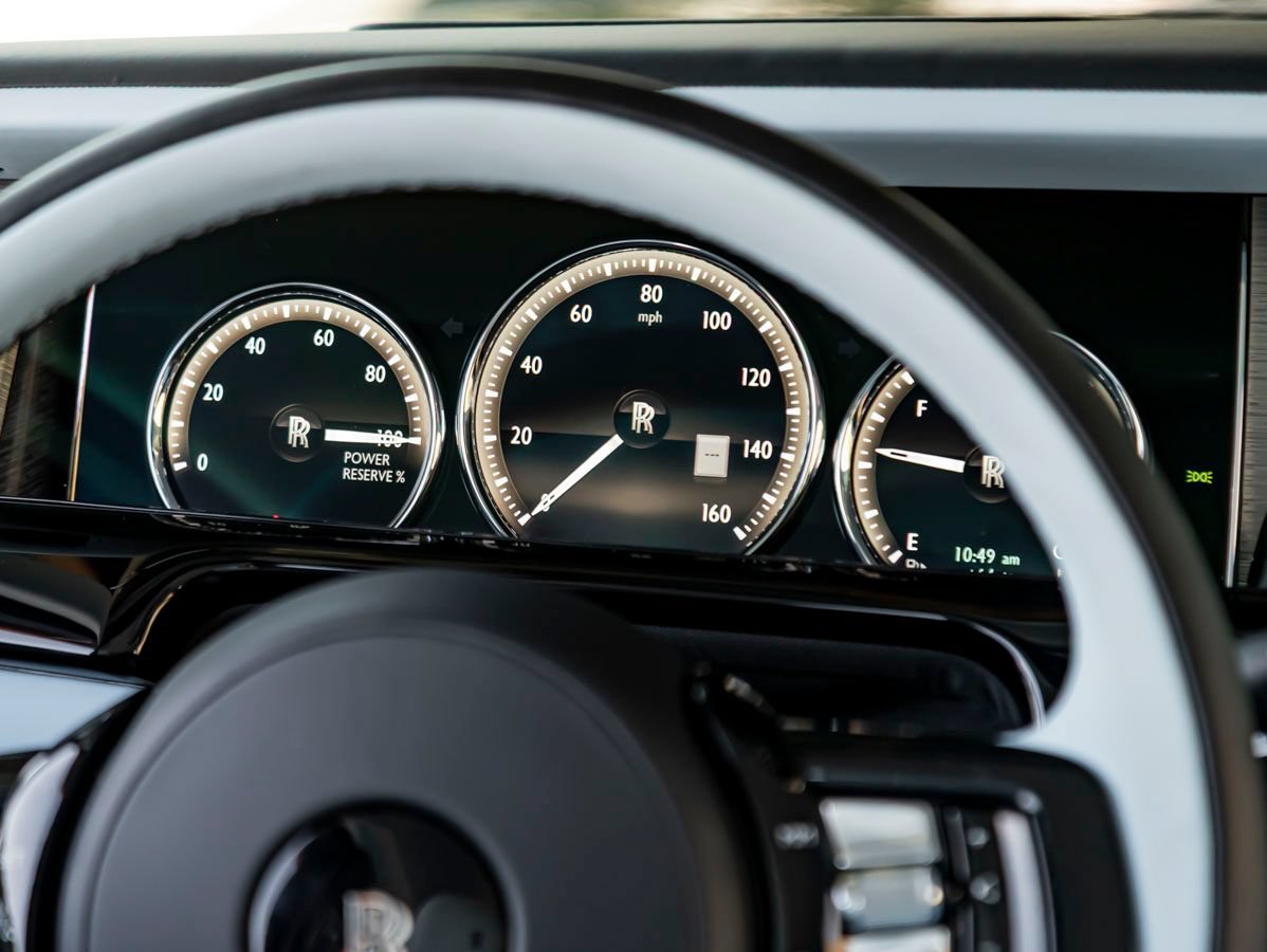 Used 2023 Rolls-Royce Phantom Sedan w/ The Phantom Package RWD image 14