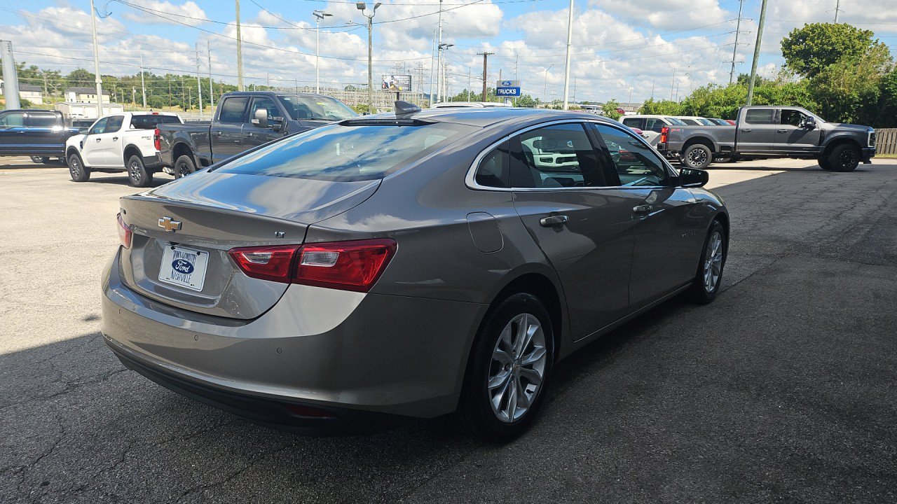 Used 2024 Chevrolet Malibu LT FWD image 5