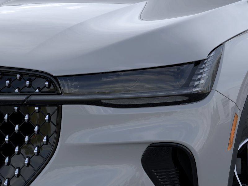 New 2026 Lincoln Nautilus Premier AWD/4WD image 18