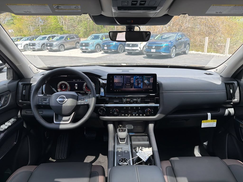 Used 2026 Nissan Pathfinder Platinum w/ Cargo Package AWD/4WD image 14