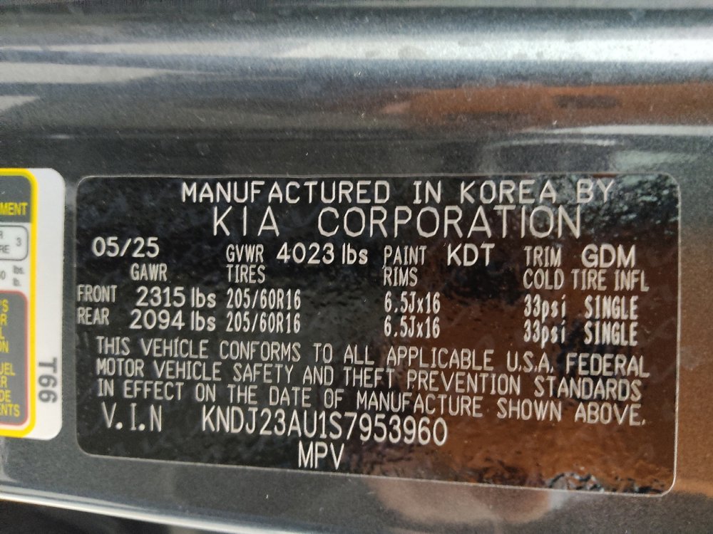 Used 2025 Kia Soul LX image 33