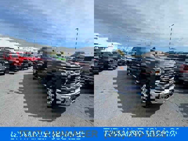 Used 2024 Chevrolet Silverado 2500 LTZ w/ LTZ Texas Edition image 2