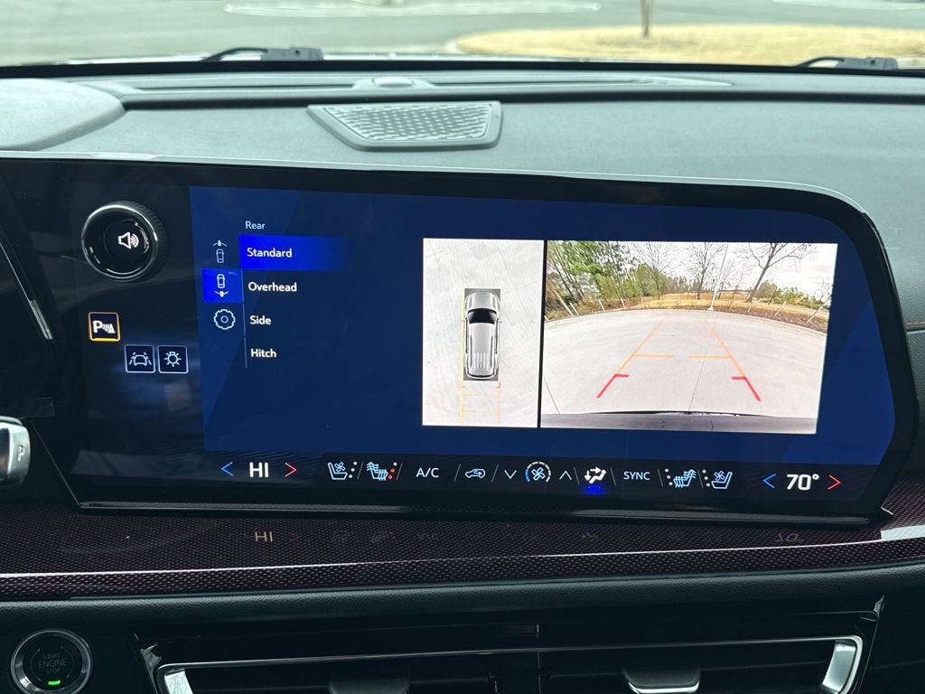 Used 2026 Chevrolet Traverse RS image 24