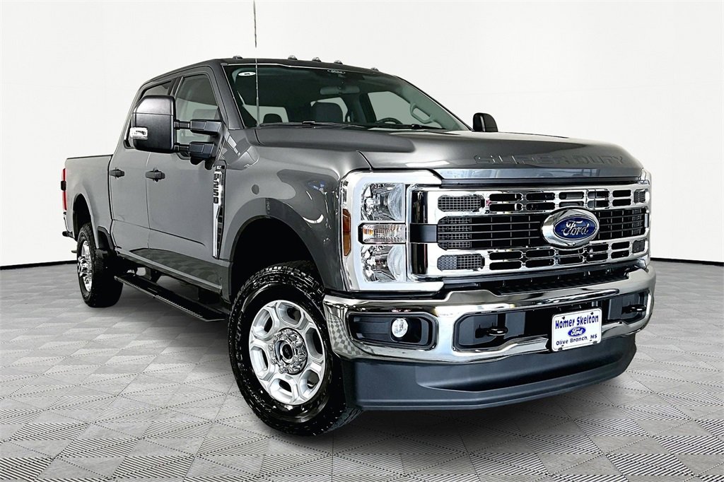 Used 2025 Ford F250 XLT w/ 360-Degree Camera Package