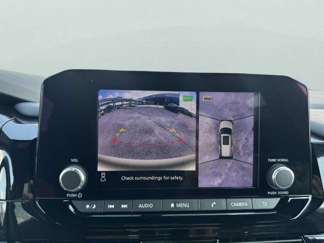 Used 2024 Nissan Pathfinder Rock Creek AWD/4WD image 31