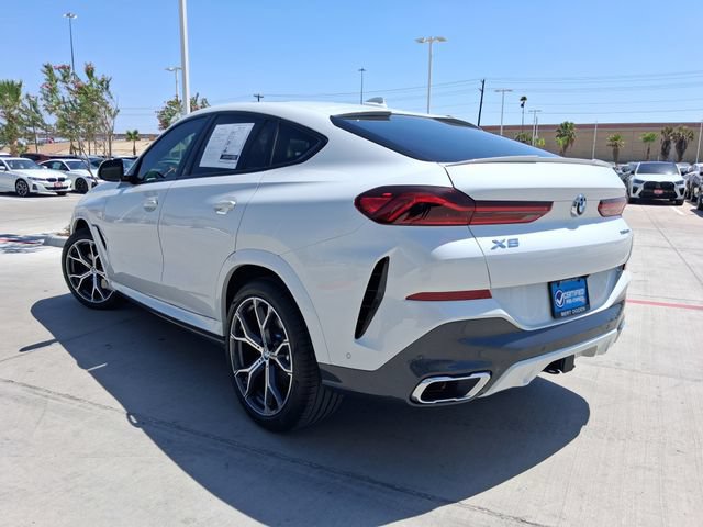 Used 2022 BMW X6 xDrive40i w/ M Sport Package AWD/4WD image 5