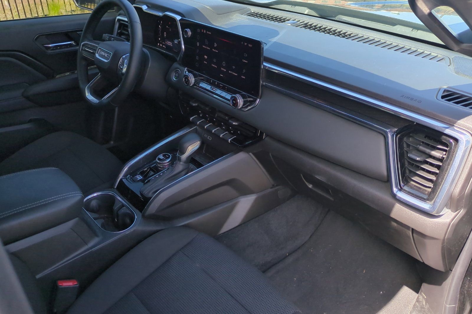 Used 2025 GMC Canyon Elevation AWD/4WD image 18
