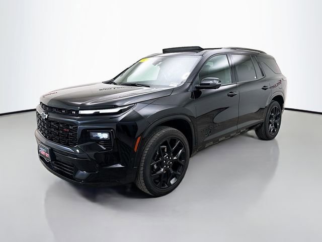 Used 2024 Chevrolet Traverse RS image 4