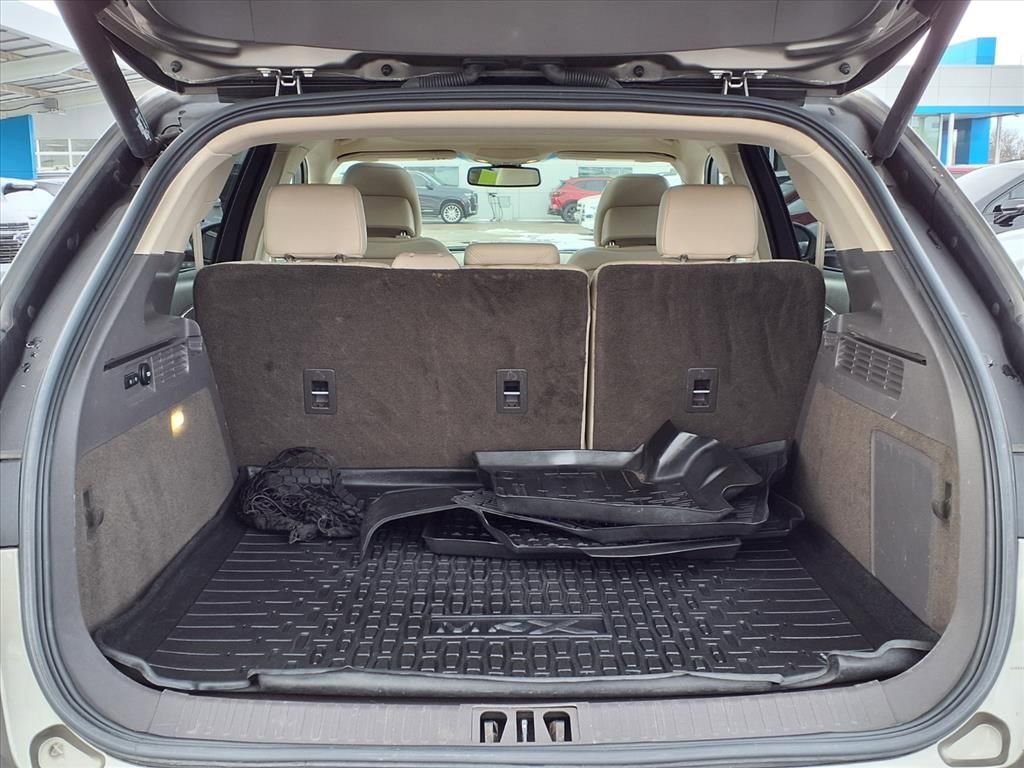 Used 2017 Lincoln MKX Reserve w/ Driver Assistance Package image 9