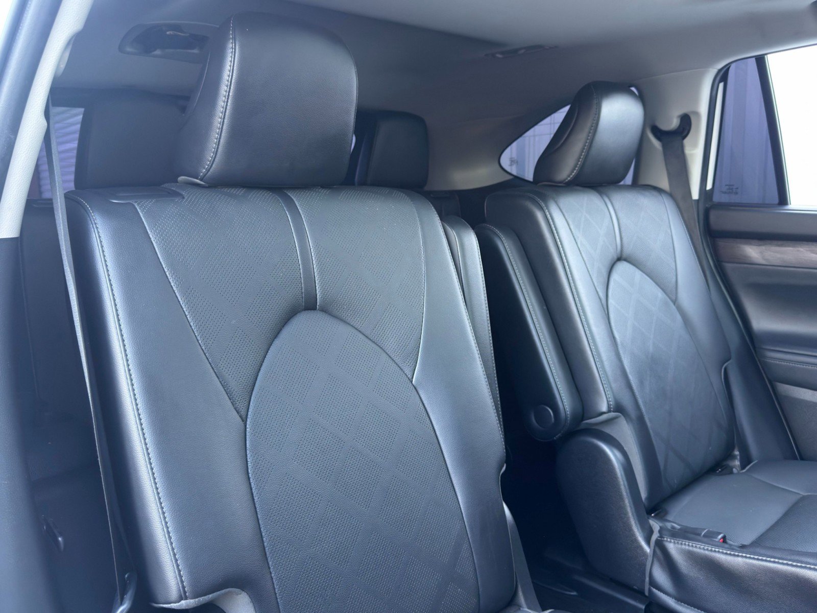 Used 2022 Toyota Highlander Platinum image 39