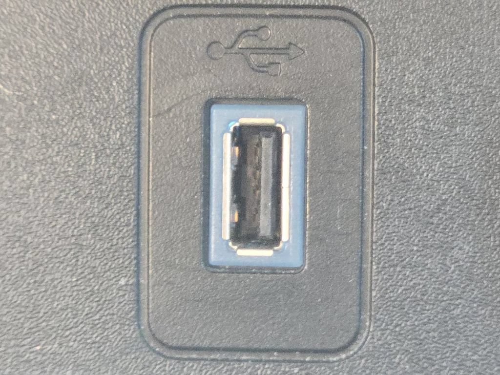 Used 2019 Ford Escape SE FWD image 29