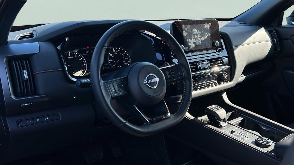 Used 2025 Nissan Pathfinder Rock Creek image 24