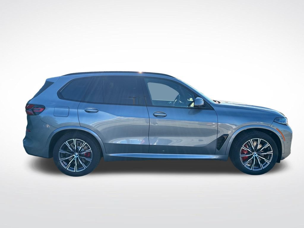 New 2026 BMW X5 xDrive50e w/ M Sport Package AWD/4WD video 2