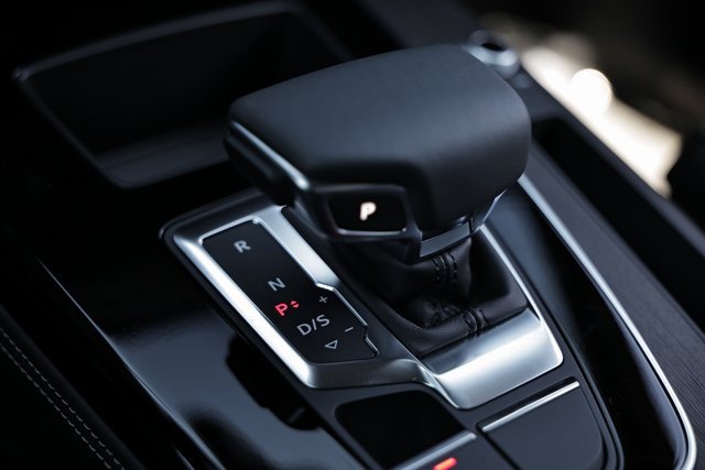 New 2025 Audi Q5 2.0T Premium Plus image 37