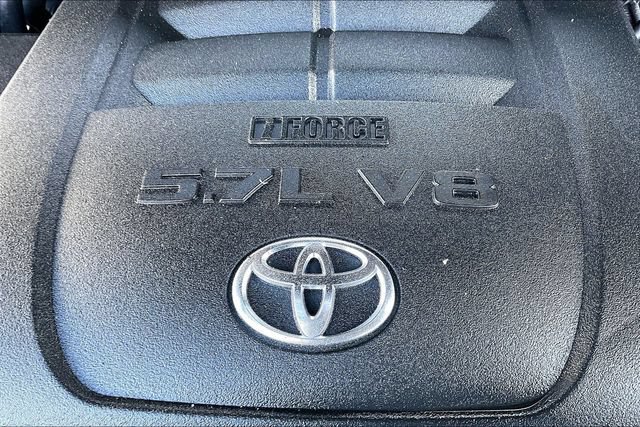 Used 2019 Toyota Sequoia Platinum AWD/4WD image 32