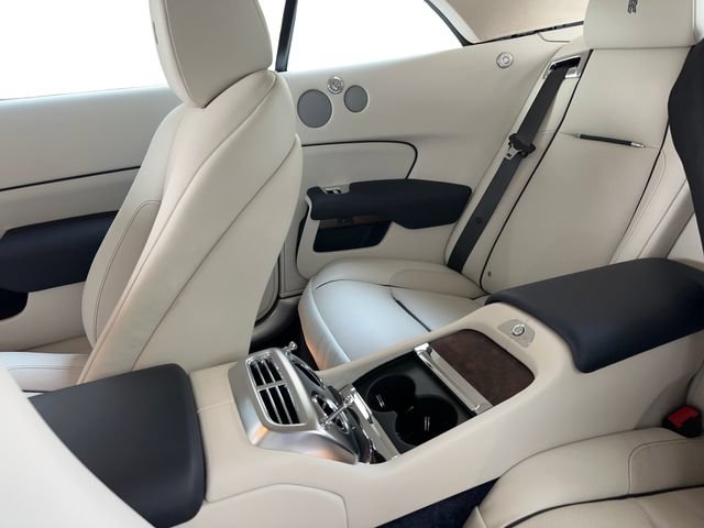 Used 2020 Rolls-Royce Dawn RWD image 14