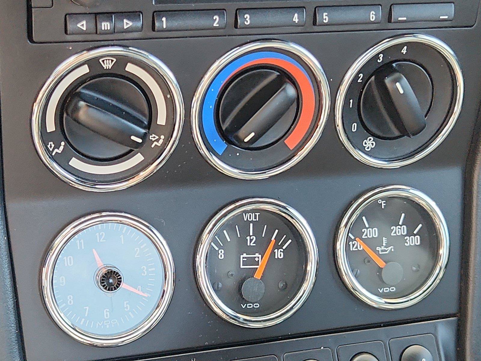 Used 2000 BMW Z3 RWD image 19