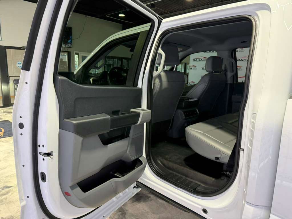 Used 2022 Ford F150 Lightning Pro image 38