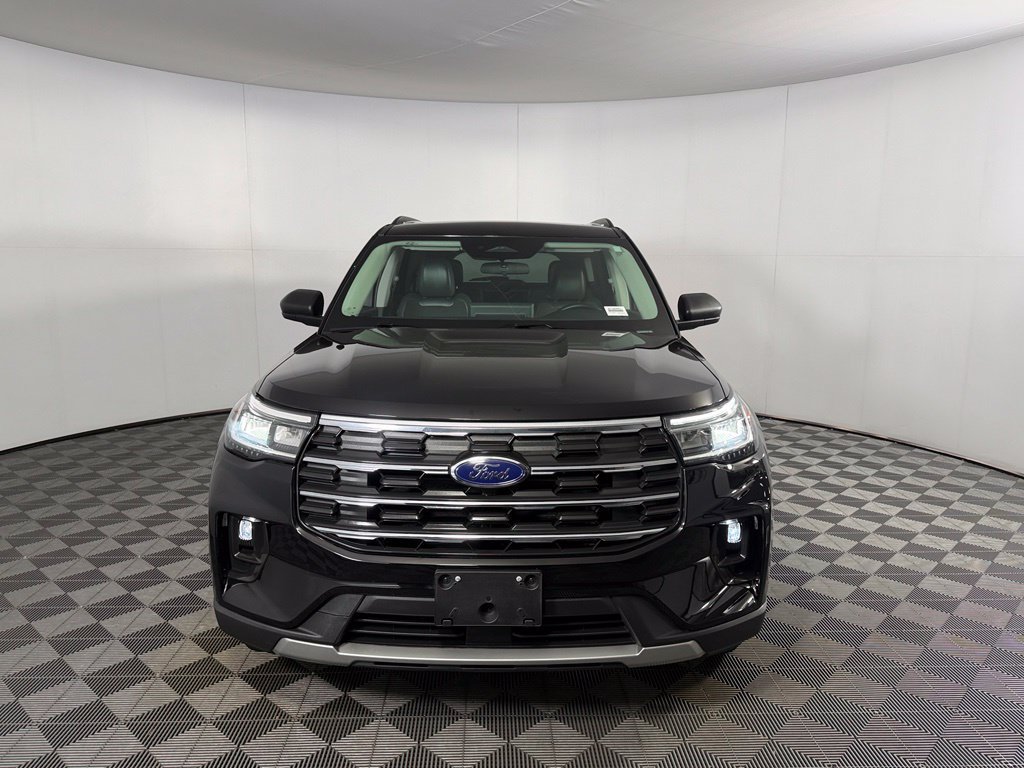 Used 2026 Ford Explorer Active w/ Active Comfort Package AWD/4WD image 10